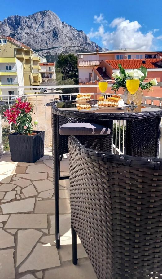 Apartmani Omrcen Baška Voda Екстериор снимка