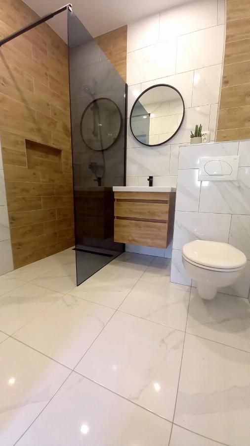 Apartmani Omrcen Baška Voda Екстериор снимка