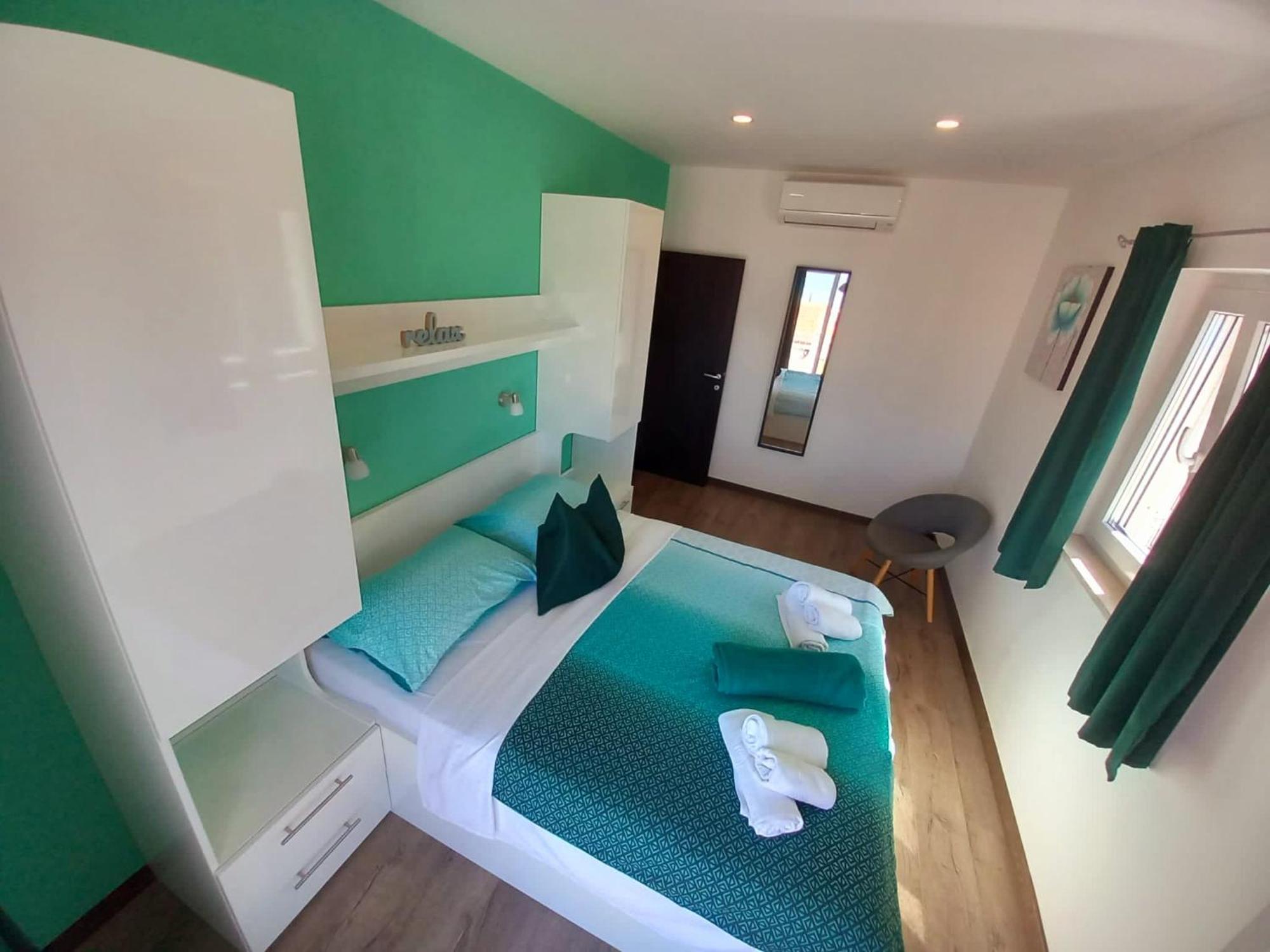 Apartmani Omrcen Baška Voda Екстериор снимка